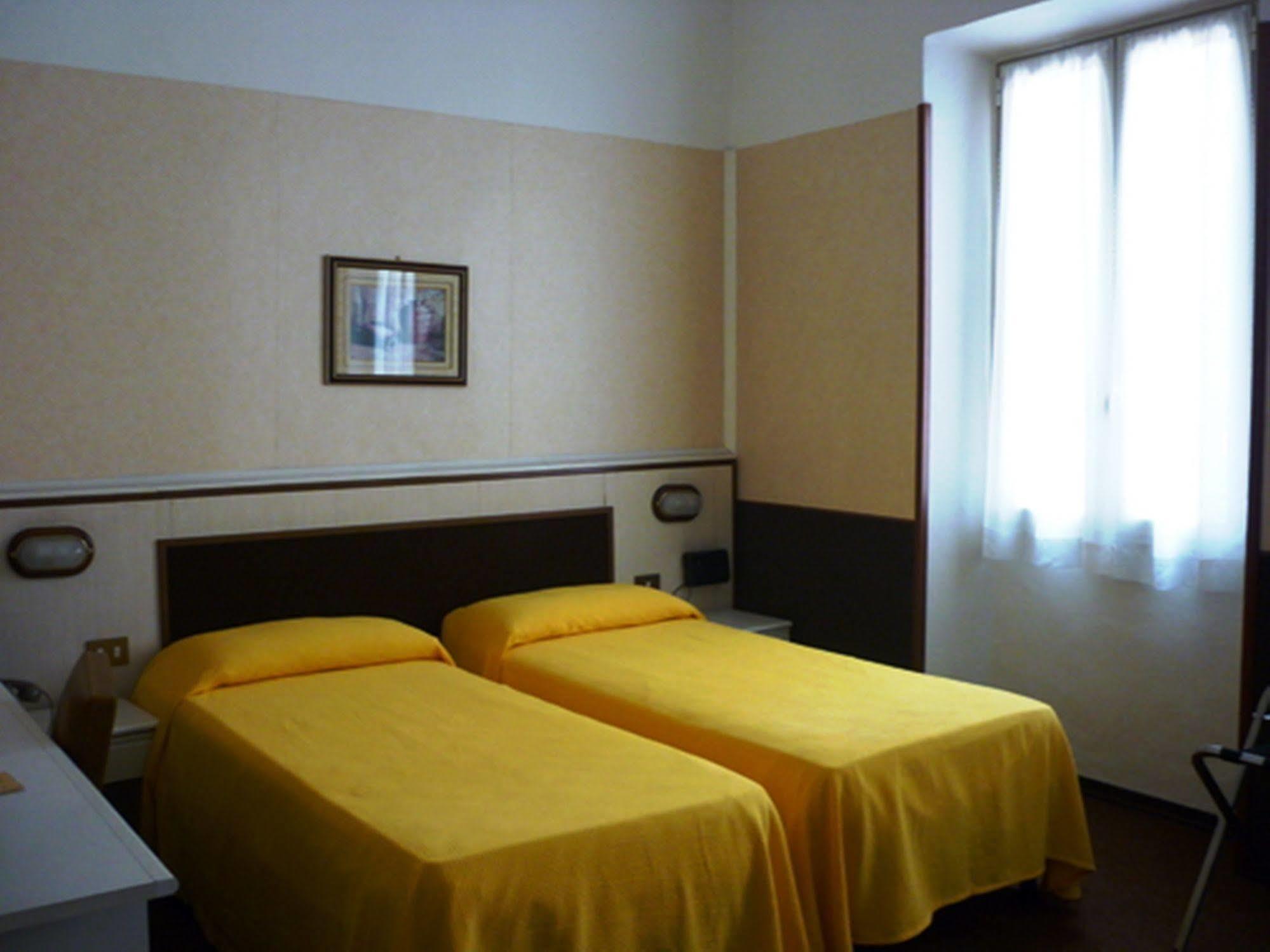 Hotel Eden Бавено Экстерьер фото